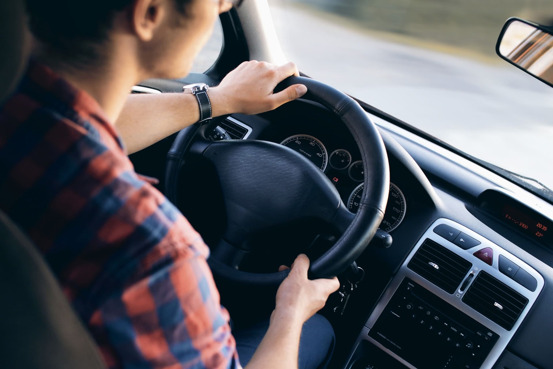 adult-automotive-blur-13861 Kategoria B